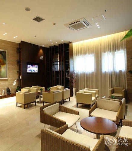 Ji Hotel Shanghai Jingan Temple Kangding Road מראה חיצוני תמונה