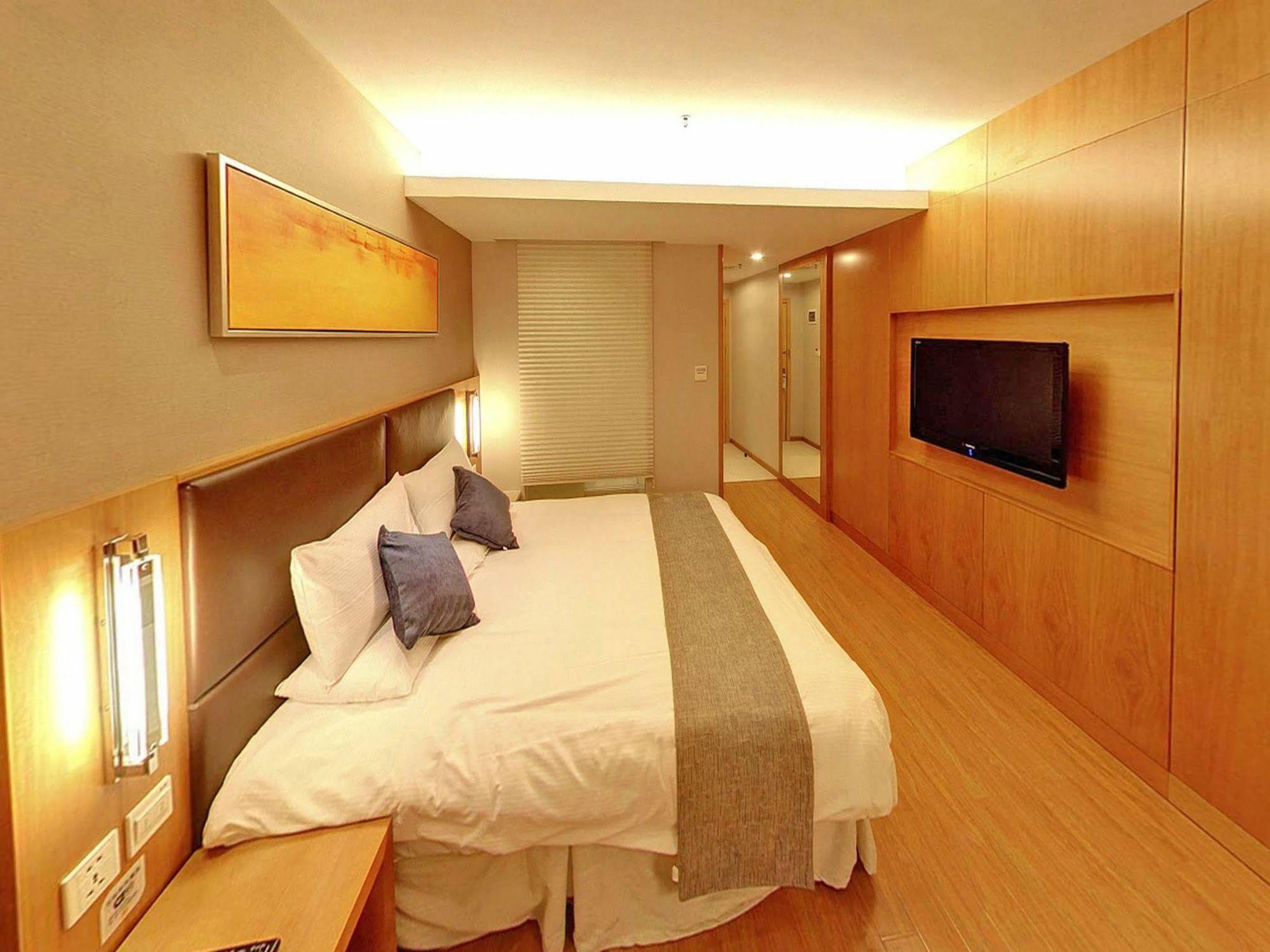 Ji Hotel Shanghai Jingan Temple Kangding Road מראה חיצוני תמונה